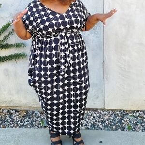 Jibri Elegant Black and White Maxi Dress